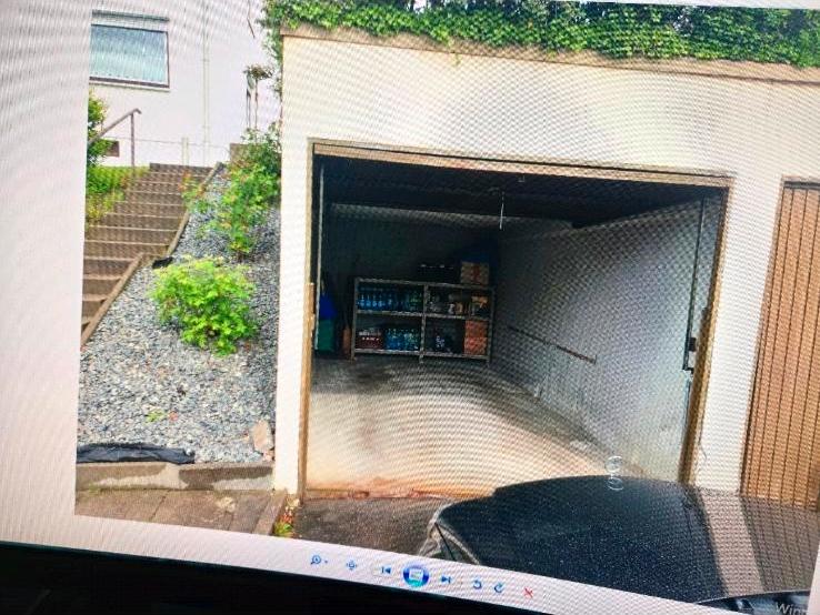 Etagenwohnung Eningen unter Achalm - 3 Zimmer, 74 m&sup2;, 260.000&euro; | Angebot:25080482