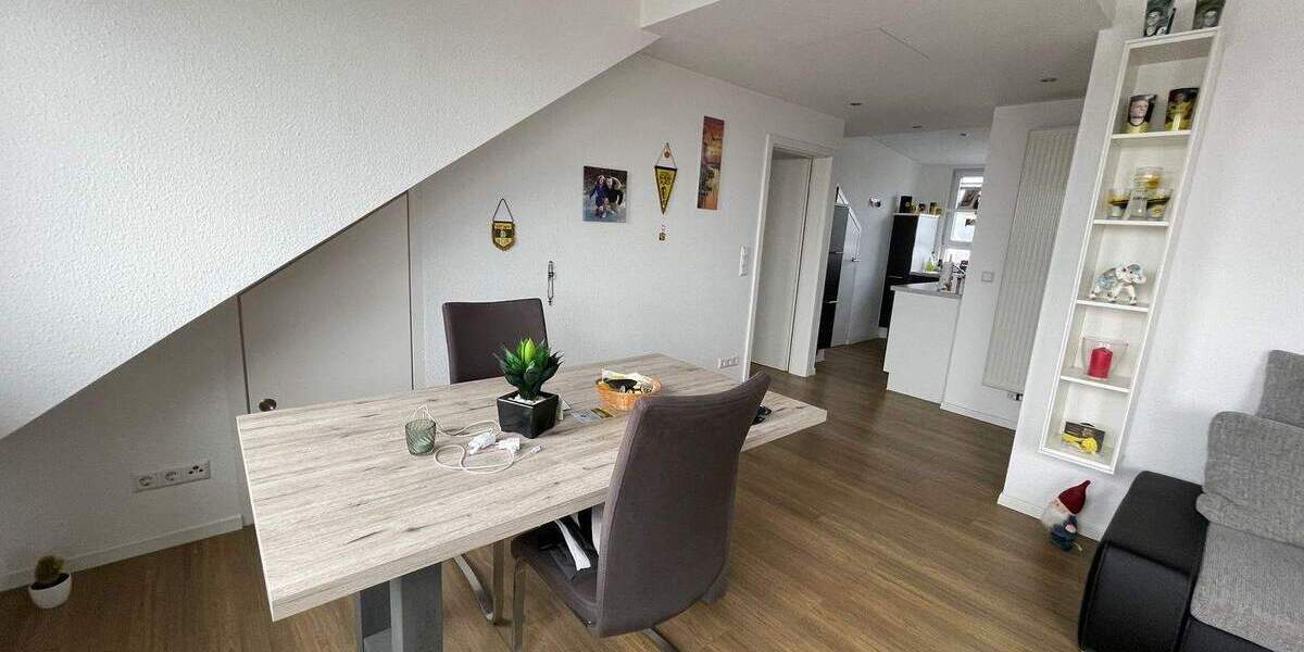 Mehrfamilienhaus, Wohnhaus Kusterdingen - 6 Zimmer, 187 m&sup2;, 699.000&euro; | Angebot:26489195