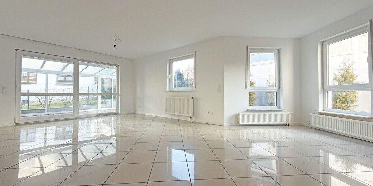 Etagenwohnung Reutlingen Rommelsbach - 4 Zimmer, 111 m&sup2;, 425.000&euro; | Angebot:25708165