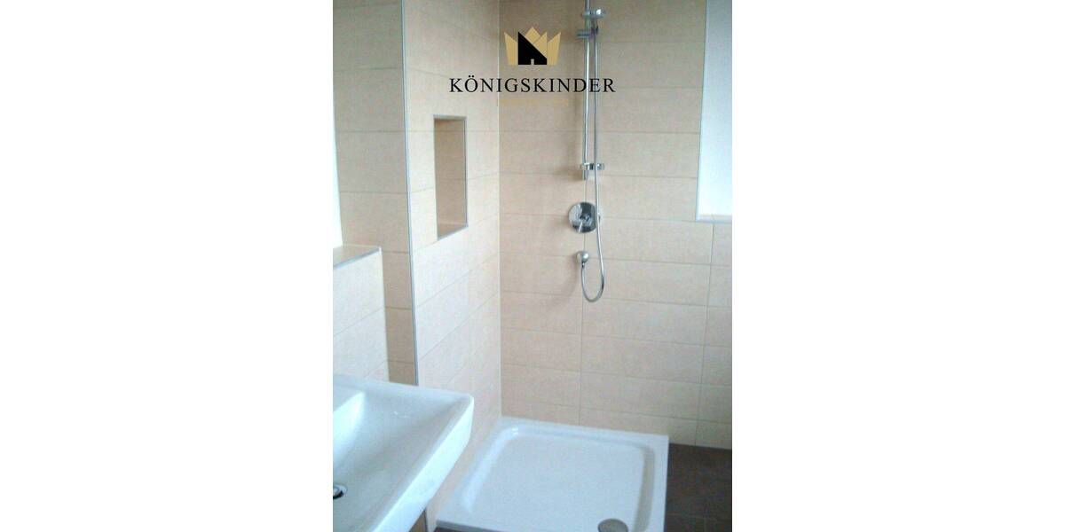 Etagenwohnung Nürtingen / Neckarhausen Neckarhausen - 4 Zimmer, 99 m&sup2;, 596.000&euro; | Angebot:25676076