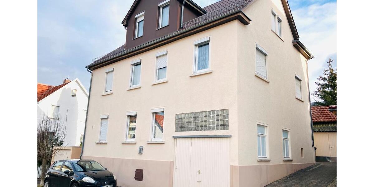 Mehrfamilienhaus, Wohnhaus Pfullingen - 11 Zimmer, 204 m&sup2;, 489.000&euro; | Angebot:25832494