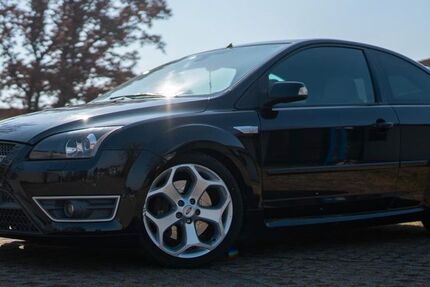 Ford Focus 180.000 km 9.999 &euro; neckartenzlingen 72654