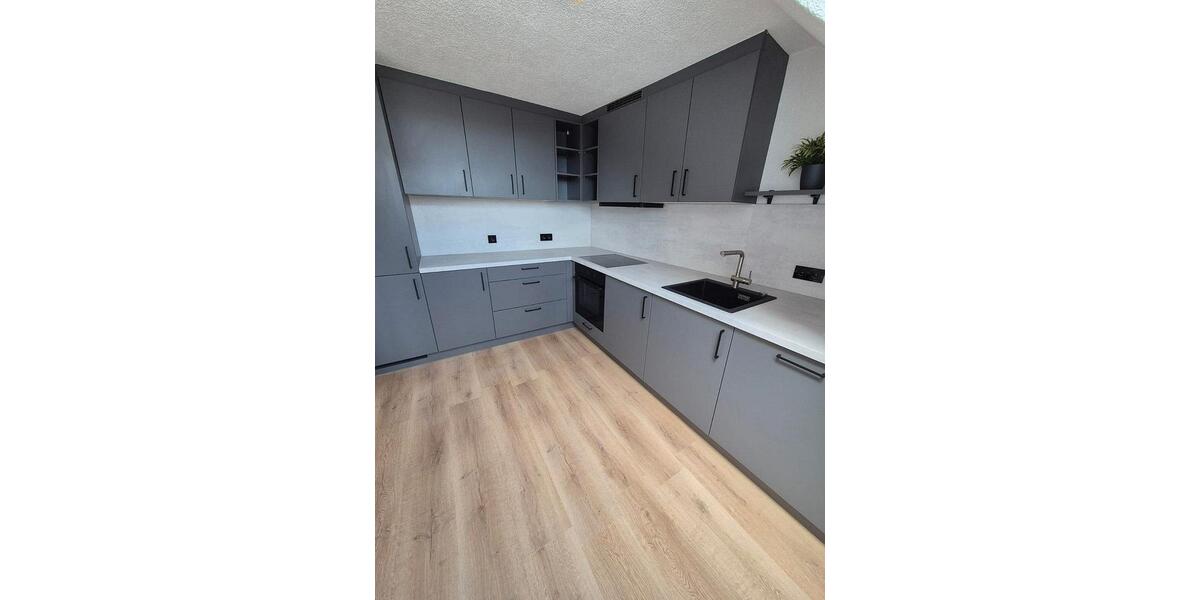 Dachgeschoßwohnung Trochtelfingen - 5 Zimmer, 85 m&sup2;, 900&euro; | Angebot:27601277