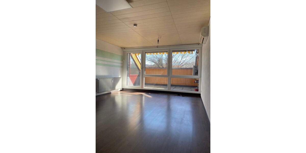 Etagenwohnung Reutlingen Ringelbach - 3 Zimmer, 70 m&sup2;, 280.000&euro; | Angebot:25657615