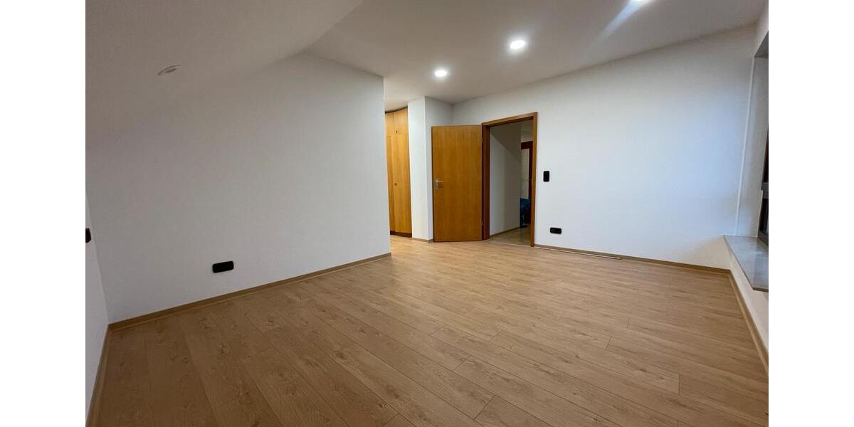 Etagenwohnung Schönaich - 2 Zimmer, 50 m&sup2;, 750&euro; | Angebot:25162224