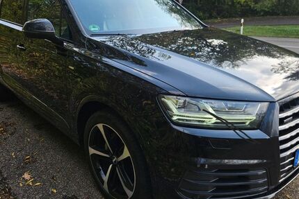 Audi Q7 198.000 km 22.000 &euro; Eningen 72800