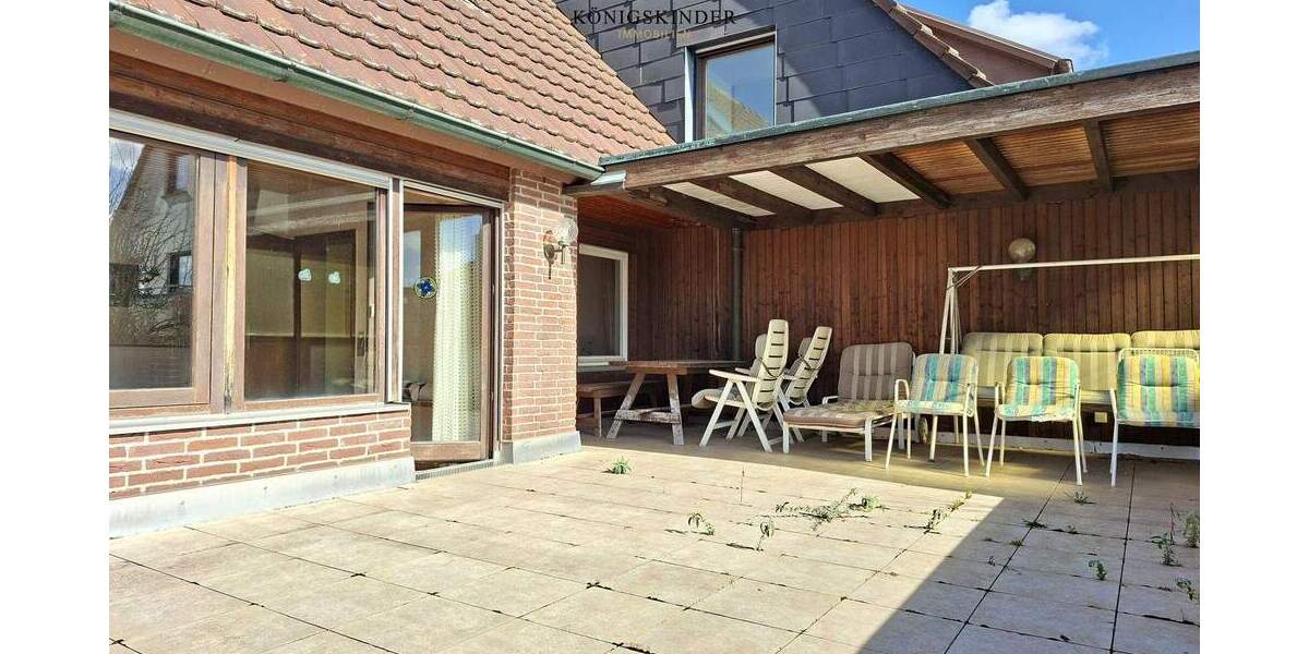 Einfamilienhaus Böblingen Dagersheim - 9 Zimmer, 200 m&sup2;, 730.000&euro; | Angebot:25671732