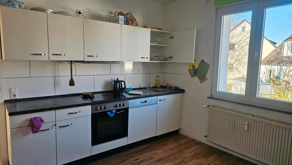Einfamilienhaus Esslingen am Neckar Oberesslingen - 2 Zimmer, 63 m&sup2;, 1.200&euro; | Angebot:25300203