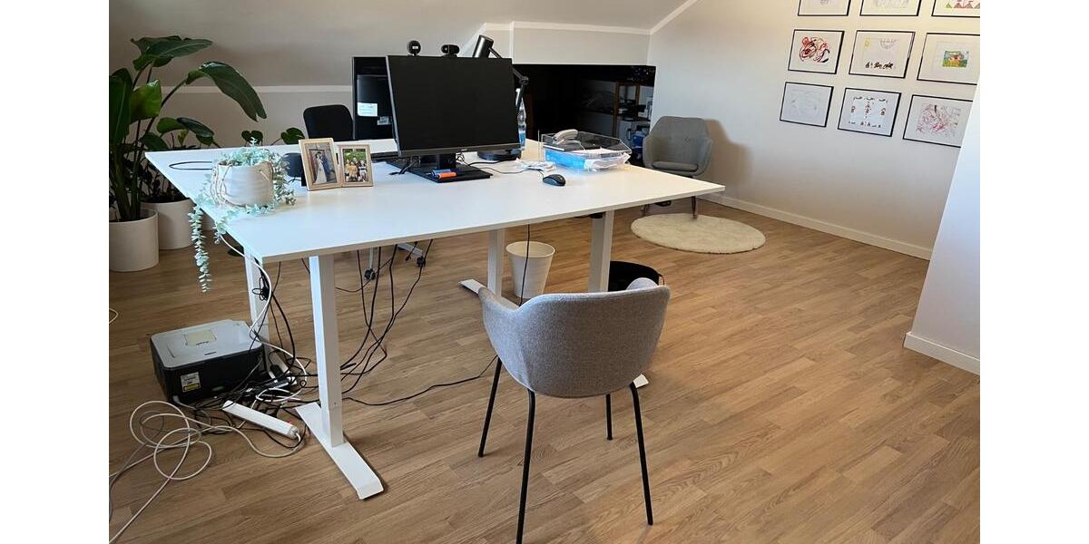 Einfamilienhaus Mössingen - 11 Zimmer, 213 m&sup2;, 1.900&euro; | Angebot:26603226