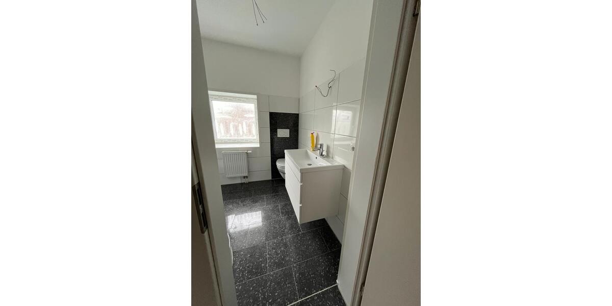 Etagenwohnung Ohmden - 5 Zimmer, 155 m&sup2;, 1.250&euro; | Angebot:27619658