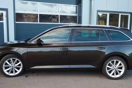 Skoda Superb 272.000 km 10.300 &euro; Reutlingen 72770