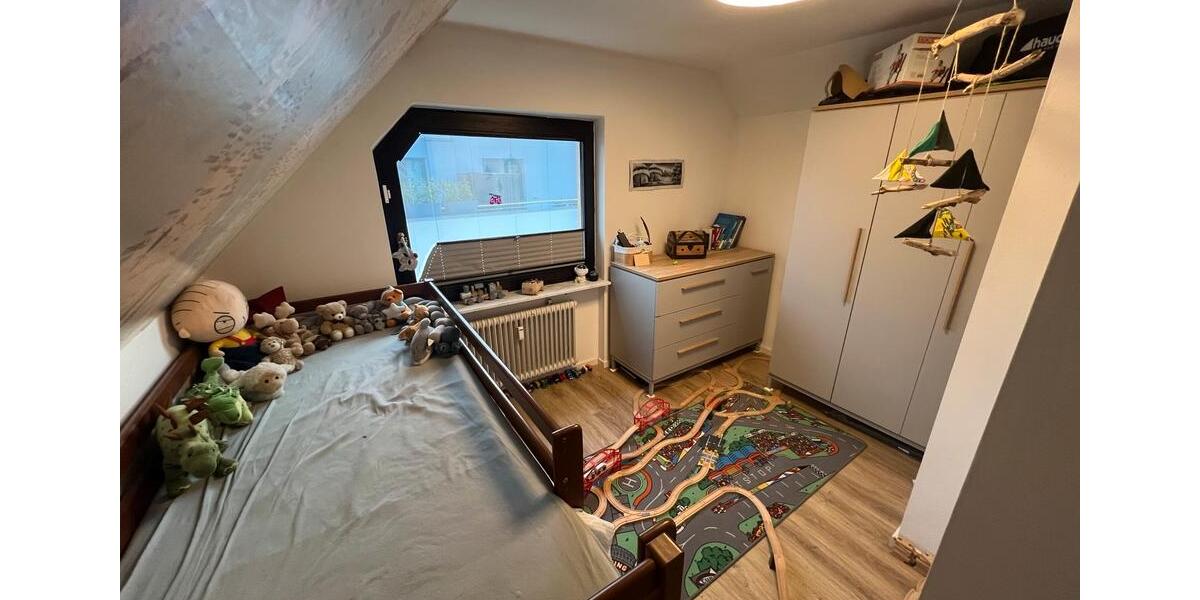 Etagenwohnung Ehningen - 3.5 Zimmer, 95 m&sup2;, 405.000&euro; | Angebot:25104274