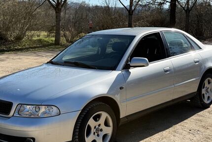 Audi A4 99.000 km 2.500 &euro; Pfullingen 72793