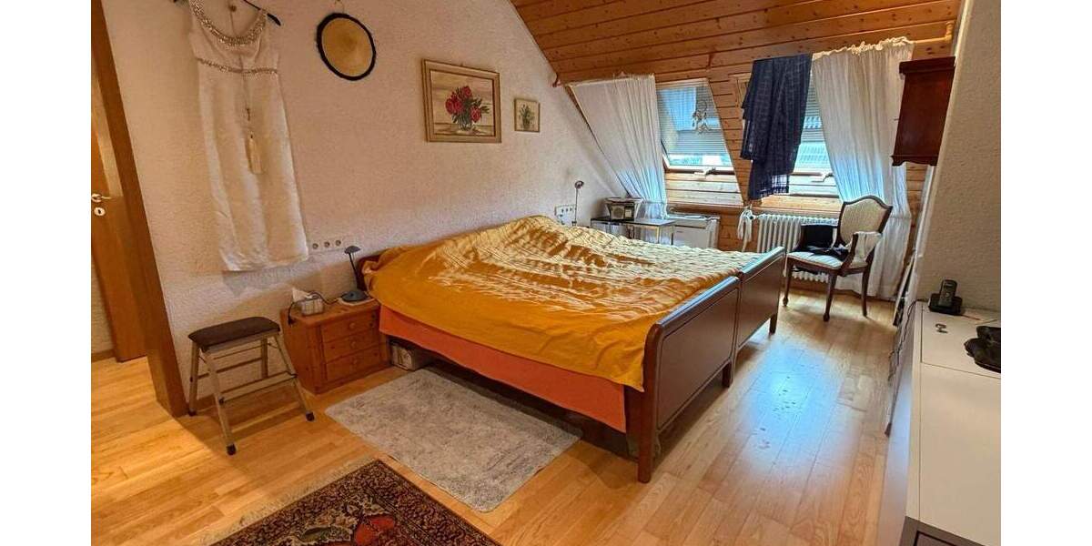 Einfamilienhaus Metzingen - 6 Zimmer, 277 m&sup2;, 837.000&euro; | Angebot:25671344