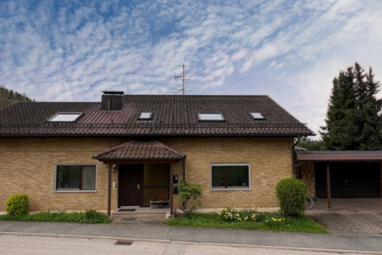 Haus Gärtringen - 8 Zimmer, 268 m&sup2;, 719.000&euro; | Angebot:26496749