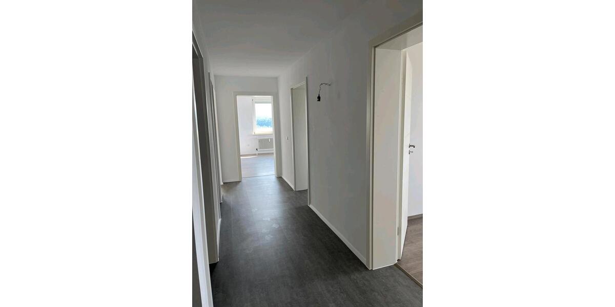 Etagenwohnung Reutlingen Reutlingen-Betzingen - 4.5 Zimmer, 112 m&sup2;, 1.400&euro; | Angebot:24640643