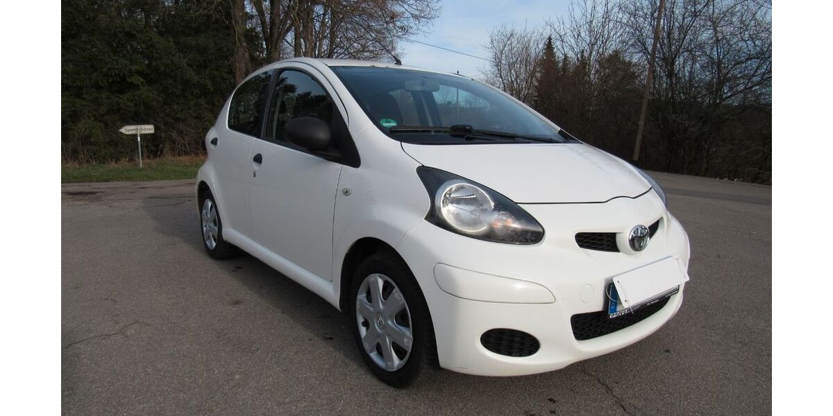Toyota Aygo (X) 265.000 km 999 &euro; Hechingen 72379