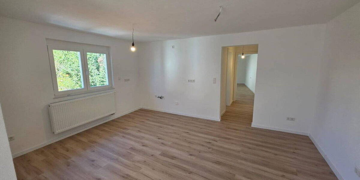 Doppelhaushälfte Nürtingen-Neckarhausen Neckarhausen - 8 Zimmer, 135 m&sup2;, 498.000&euro; | Angebot:25782132