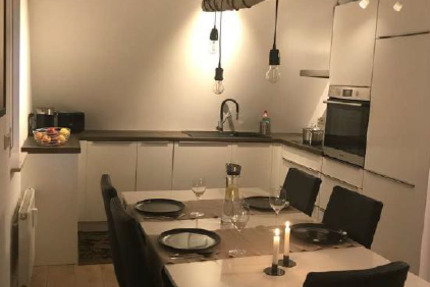 Wohnung Herrenberg - 3 Zimmer, 79 m&sup2;, 950&euro; | Angebot:27612730