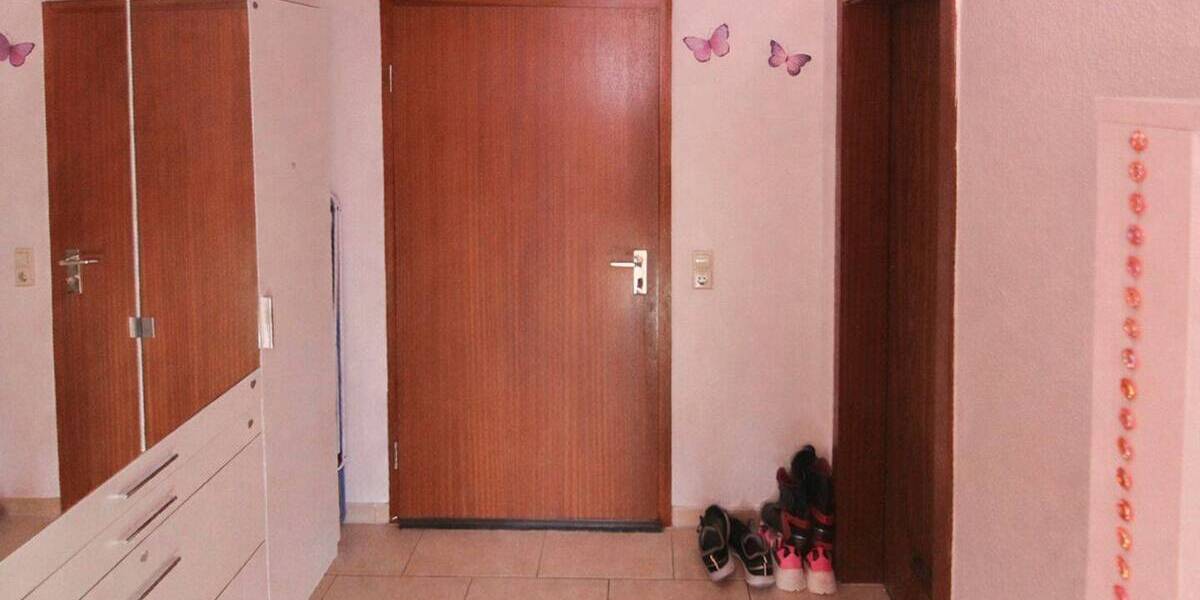 Einfamilienhaus Esslingen am Neckar Mettingen - 1 Zimmer, 150.000&euro; | Angebot:26081045