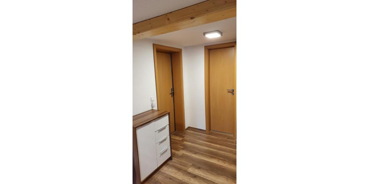 Etagenwohnung Rottenburg am Neckar - 5.5 Zimmer, 1.230 m&sup2;, 1.230&euro; | Angebot:25839362