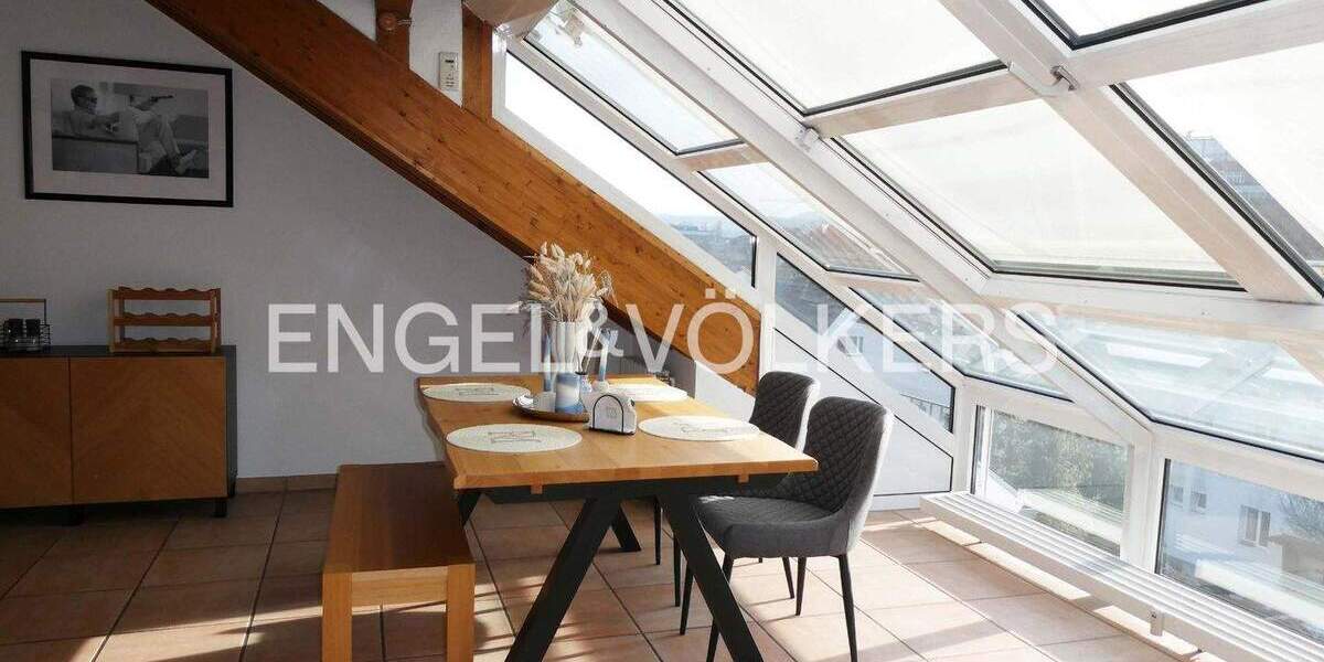 Etagenwohnung Tübingen Innenstadt - 2 Zimmer, 65 m&sup2;, 1.105&euro; | Angebot:25938856