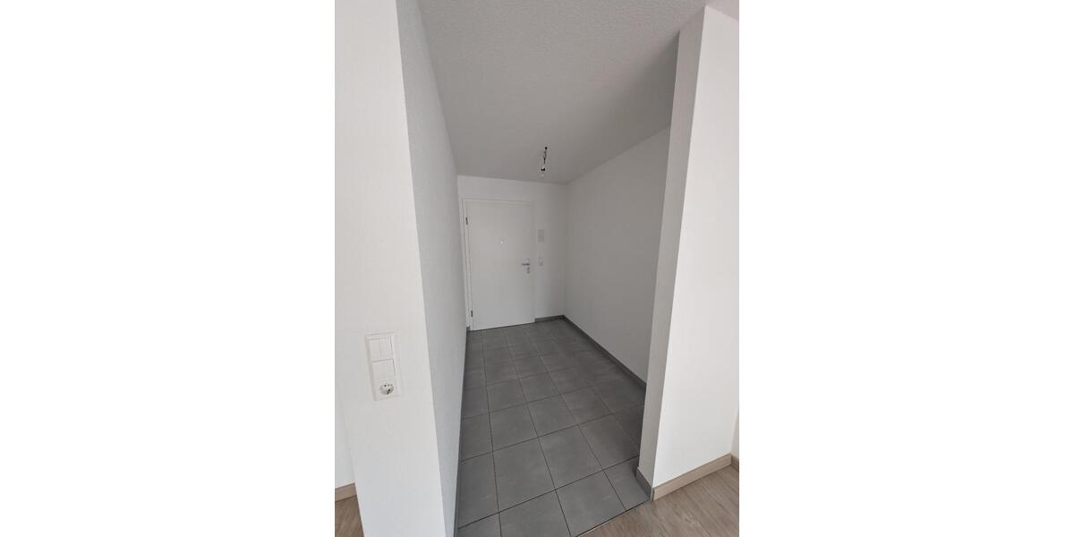 Erdgeschoßwohnung Eningen unter Achalm - 3.5 Zimmer, 107 m&sup2;, 445.000&euro; | Angebot:25638071