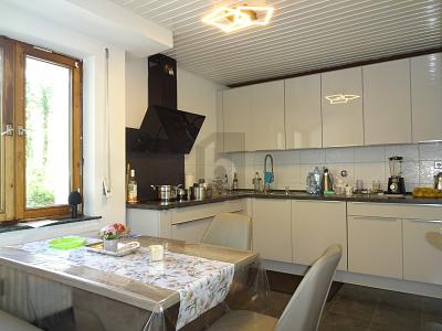 GROßZÜGIGES ZUHAUSE MIT EINLIEGERWOHNUNG - Zweifamilienhaus Kirchheim unter Teck | Angebot:26055874