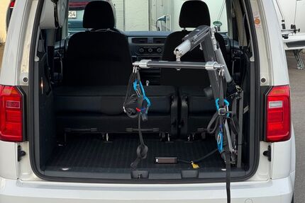 VW Caddy 32.744 km 22.990 &euro; Walddorfhäslach (bei Stuttgart) 72141