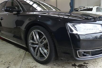 Audi A8 121.000 km 30.899 &euro; Metzingen 72555