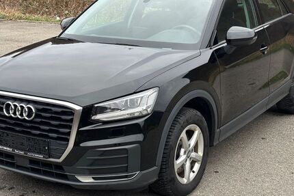 Audi Q2 92.900 km 16.990 &euro; Bad Urach 72574