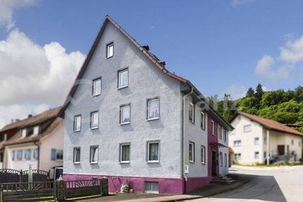 Haus Münsingen / Buttenhausen Buttenhausen - 8 Zimmer, 296 m&sup2;, 298.000&euro; | Angebot:25743276