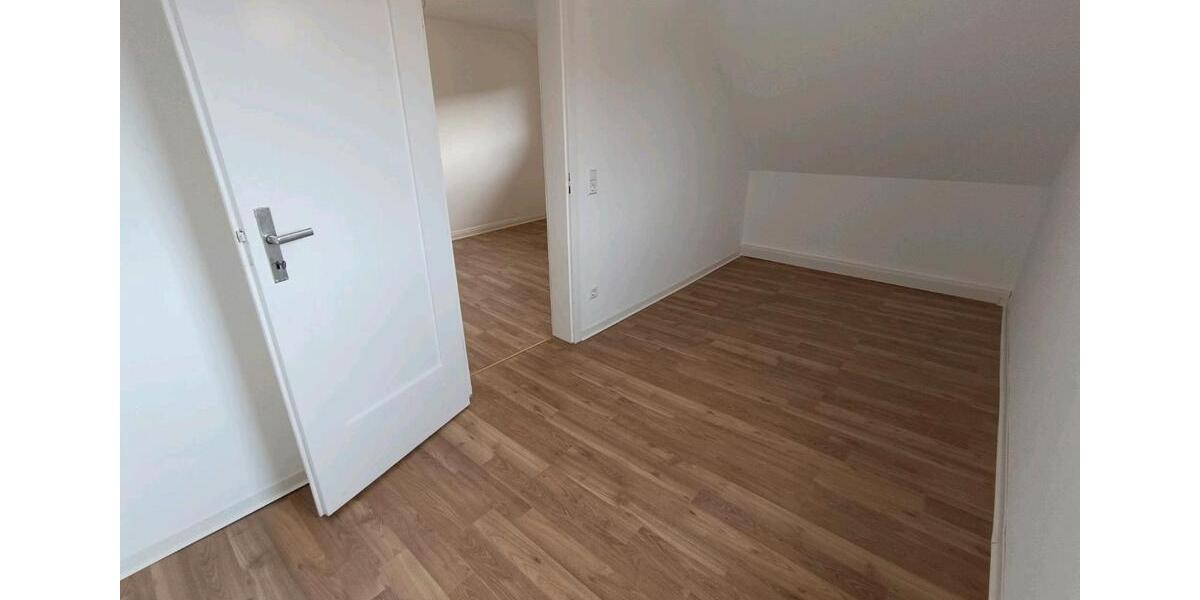 Etagenwohnung Lichtenstein - 1.5 Zimmer, 135 m&sup2;, 1.510&euro; | Angebot:25634559