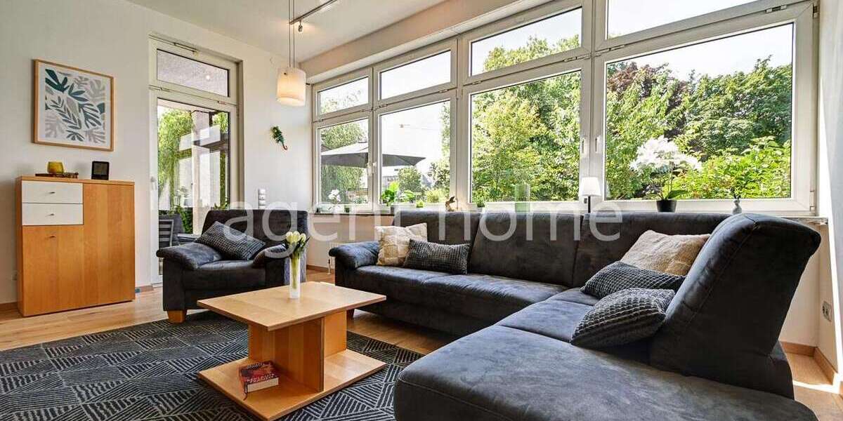 Etagenwohnung Filderstadt - 5 Zimmer, 130 m&sup2;, 2.910&euro; | Angebot:27069770