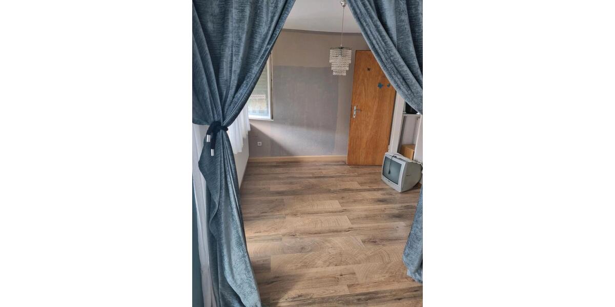 Etagenwohnung Nürtingen - 2.5 Zimmer, 79 m&sup2;, 270.000&euro; | Angebot:25986532