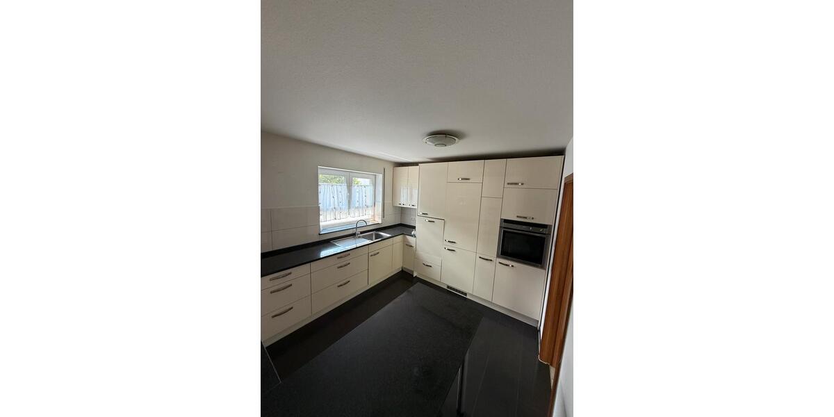 Doppelhaushälfte Reutlingen Sondelfingen - 2 Zimmer, 187 m&sup2;, 859.000&euro; | Angebot:26978129