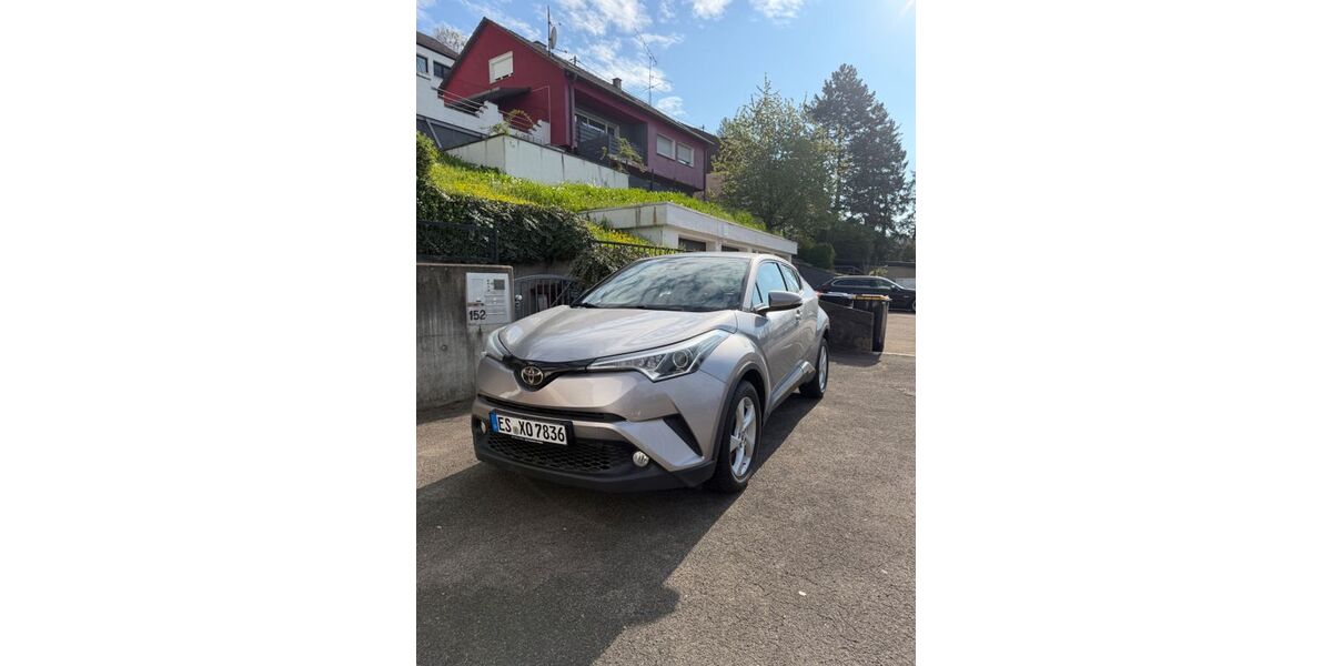 Toyota C-HR 107.470 km 13.850 &euro; Plochingen 73207