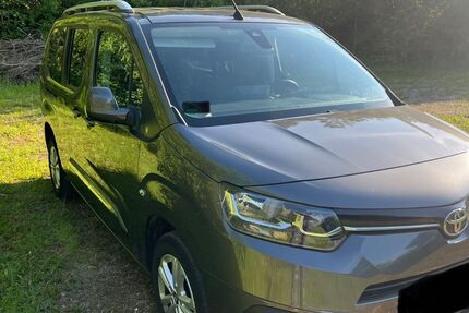 Toyota Proace City 69.000 km 18.800 &euro; Neufra 72419
