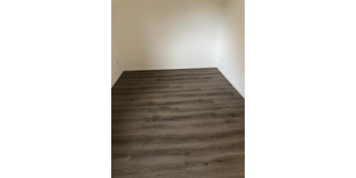 Etagenwohnung Rottenburg am Neckar - 3 Zimmer, 65 m&sup2;, 900&euro; | Angebot:27570570