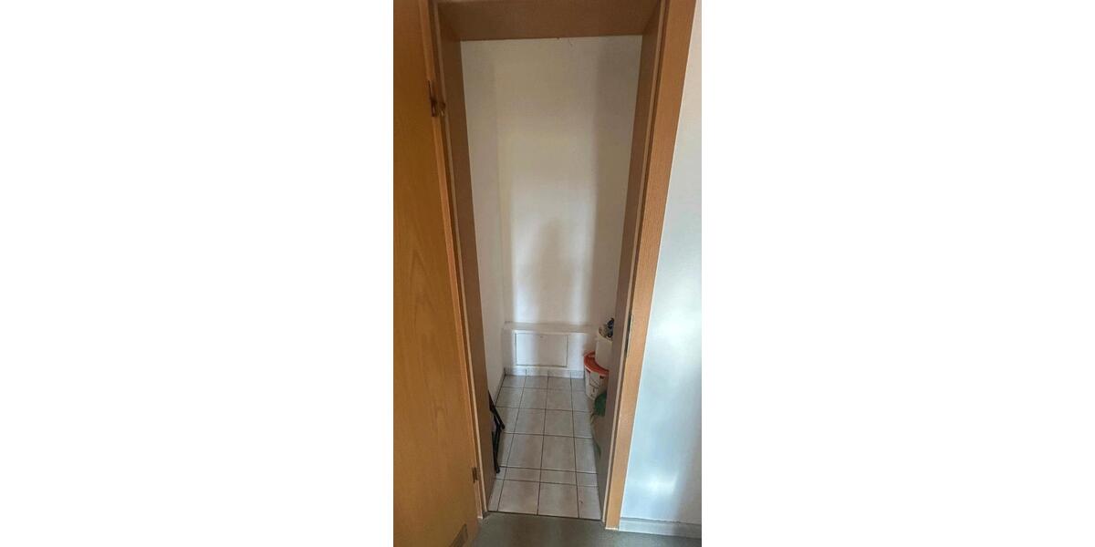 Etagenwohnung Weilheim an der Teck - 3 Zimmer, 75 m&sup2;, 1.300&euro; | Angebot:25958375