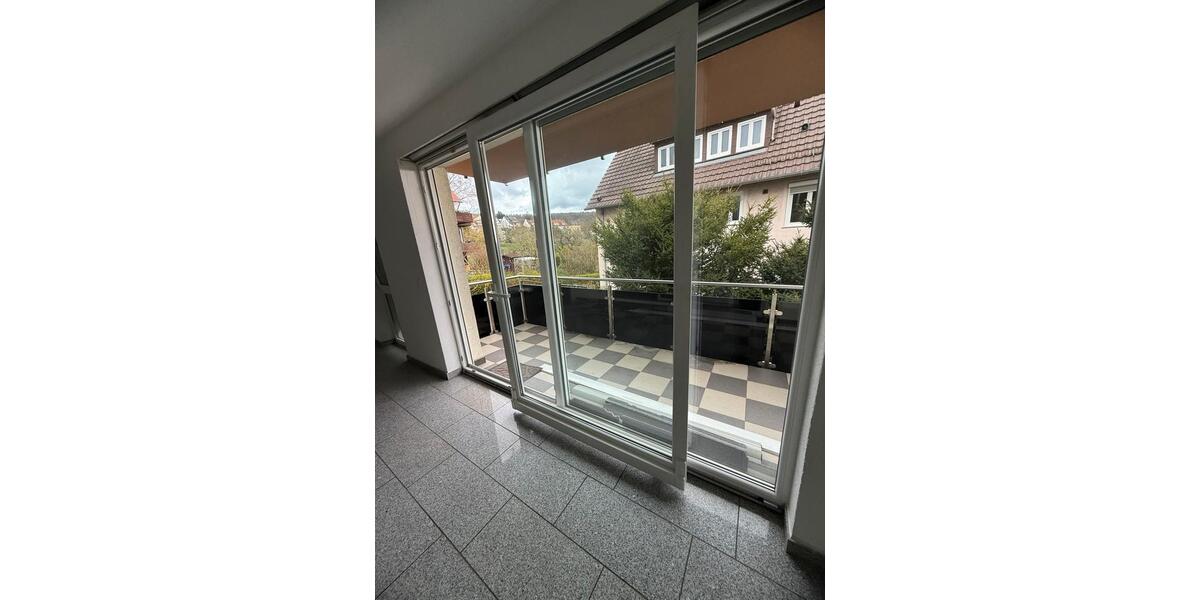 Erdgeschoßwohnung Esslingen am Neckar Hegensberg - 4 Zimmer, 101 m&sup2;, 1.700&euro; | Angebot:25961929