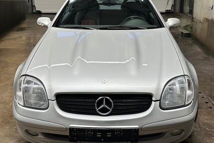Mercedes-Benz SLK 200 141.498 km 6.000 &euro; Sindelfingen 71065