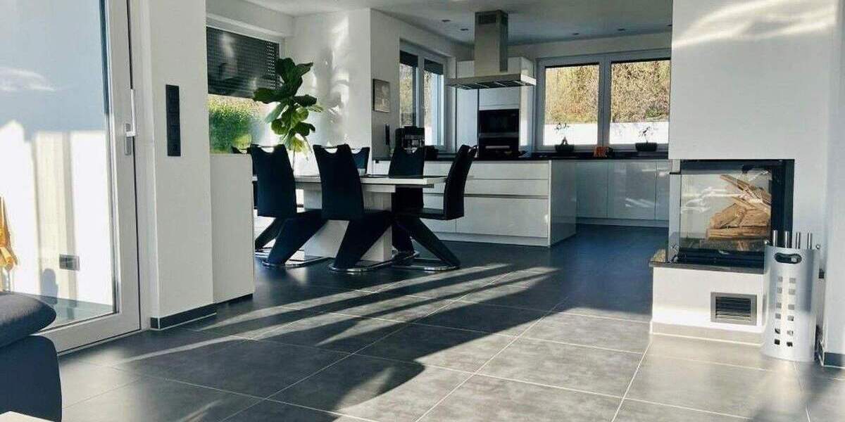 Einfamilienhaus Gomaringen - 5 Zimmer, 233 m&sup2;, 2.485.000&euro; | Angebot:25659271