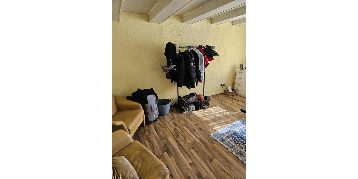 Etagenwohnung Herrenberg - 1 Zimmer, 30 m&sup2;, 500&euro; | Angebot:25807555