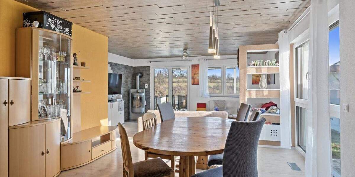 Doppelhaushälfte Reutlingen Sickenhausen - 4 Zimmer, 109 m&sup2;, 500.000&euro; | Angebot:25821890