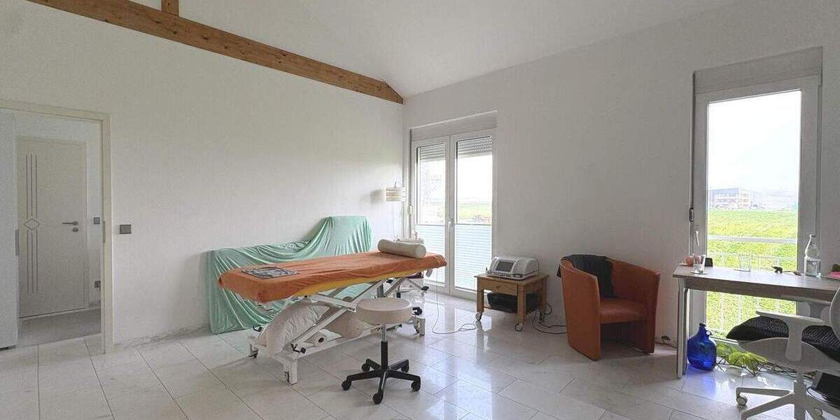 Gewerbeobjekt Ammerbuch Altingen - 2.200&euro; | Angebot:25707786