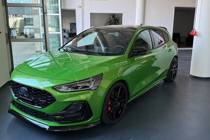 Ford Focus 1.598 km 39.912 &euro; Böblingen 71034