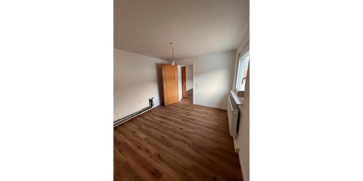Einfamilienhaus Burladingen - 6 Zimmer, 120 m&sup2;, 1.200&euro; | Angebot:26526991