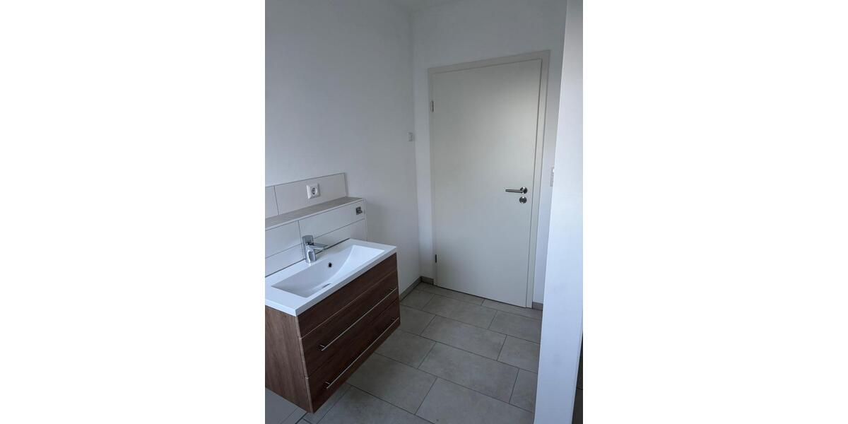 Etagenwohnung Rottenburg am Neckar - 3 Zimmer, 85 m&sup2;, 1.050&euro; | Angebot:26045313