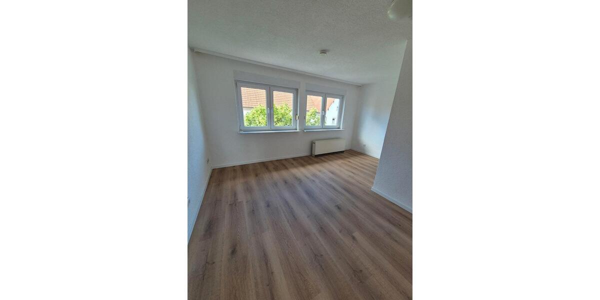 Dachgeschoßwohnung Trochtelfingen - 5 Zimmer, 85 m&sup2;, 900&euro; | Angebot:27601277